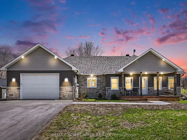 3247 Tolmies Corners Rd, North Stormont, ON K0C 1W0