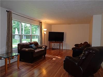 2nd image of 3444 Lauren Dr
