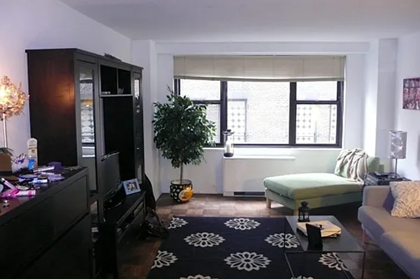 Rented by Corcoran | media 10