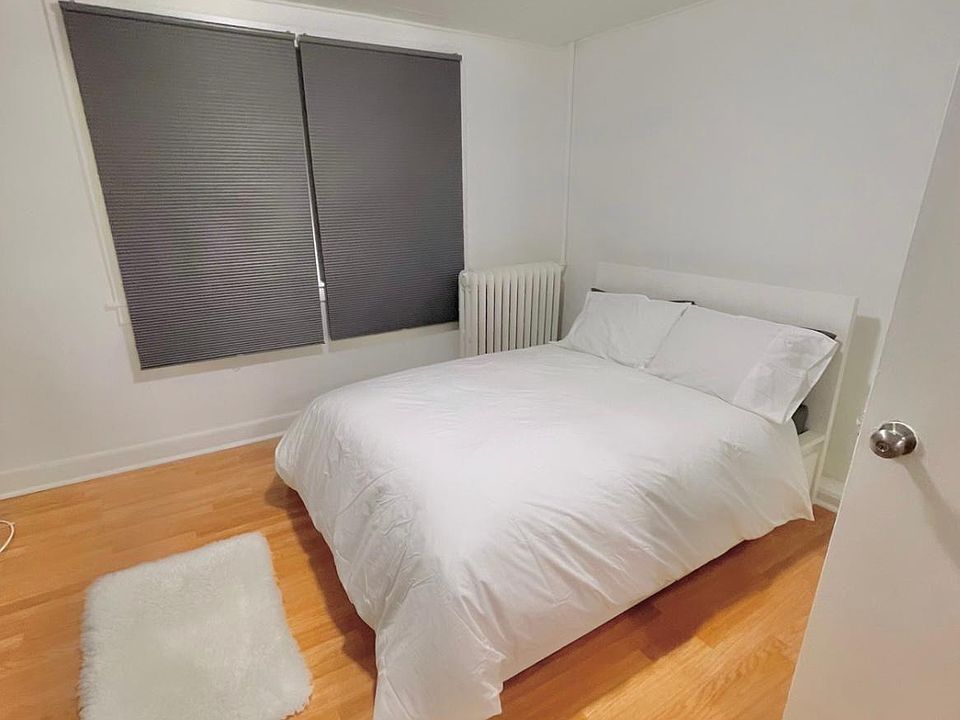 2nd image of 23 Magnolia Ave Floor 1