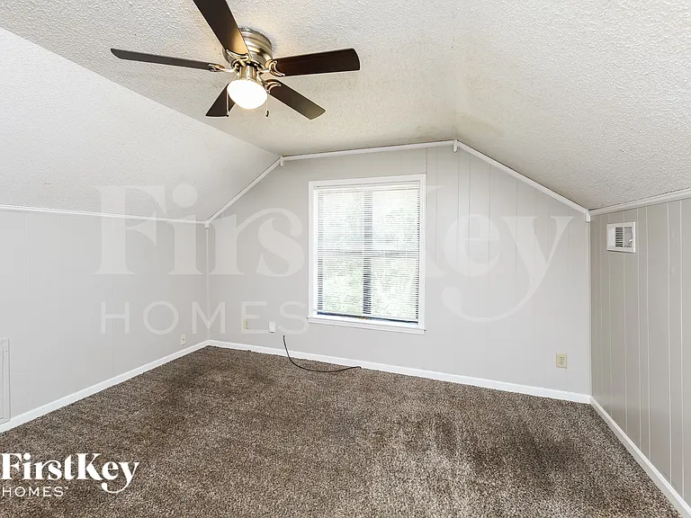 1451 Sandy Stone Ln — Photo 11