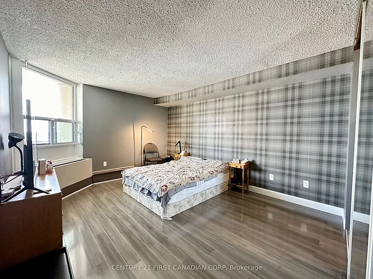 363 Colborne St #1802 — Photo 21