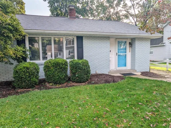 222 Shawnee Pl, Huron, OH 44839