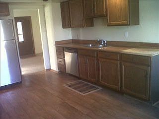 3rd image of 2211 Huffman Blvd
