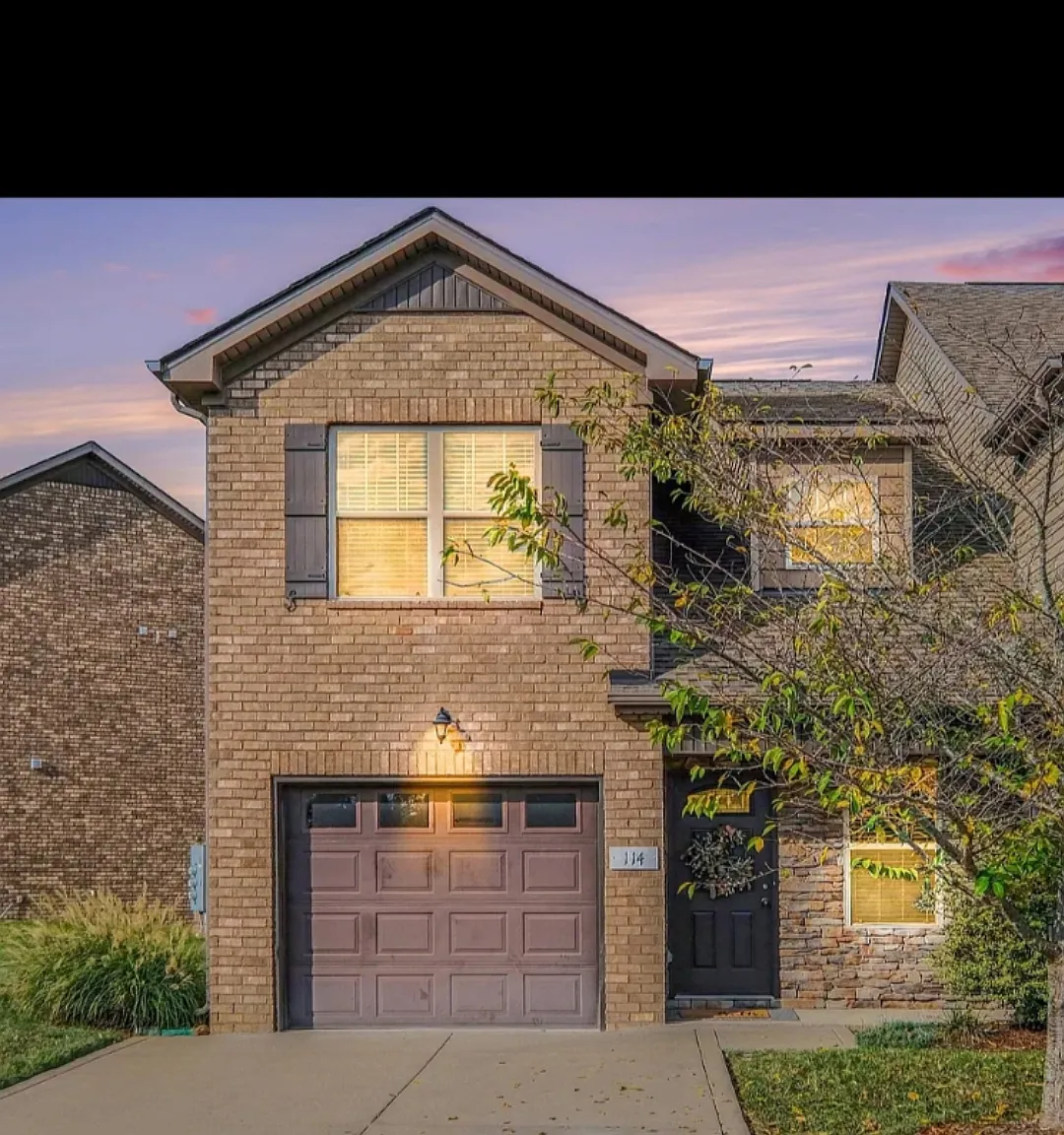 3 bed, 2.5 bath, 1700 sqft, $2,300 — Photo 1