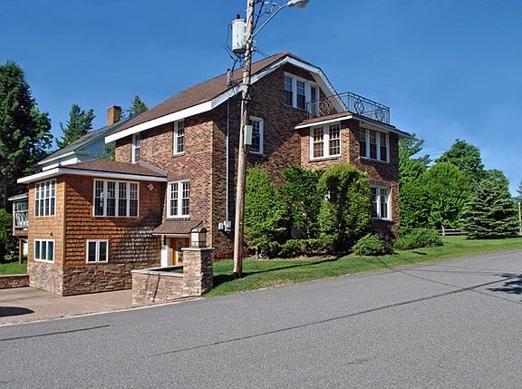 2nd image of 147 Hillcrest Ave