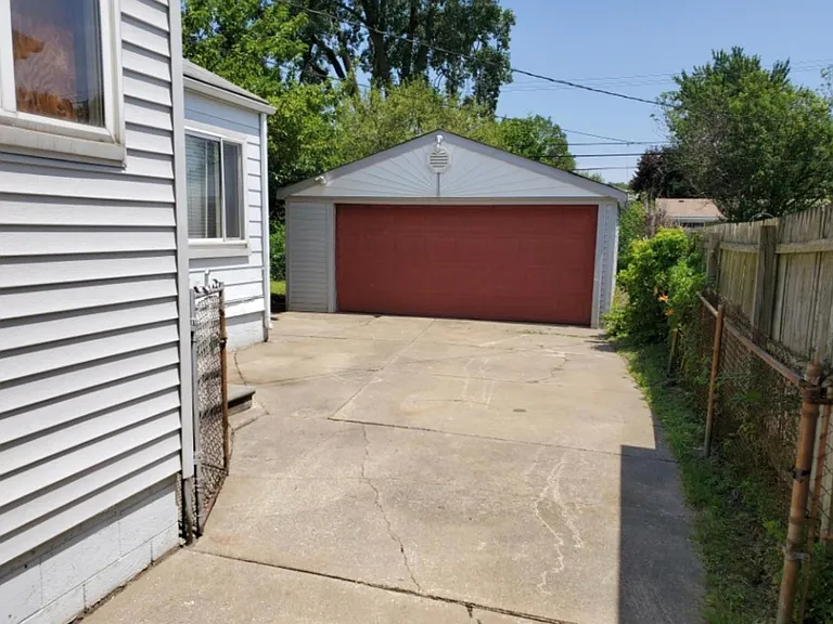 27358 Palmer Blvd — Photo 2