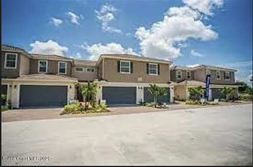 1800 Noel Pl #101 Photo 1