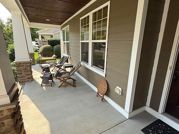 3rd image of 189 Timber Ridge Ln