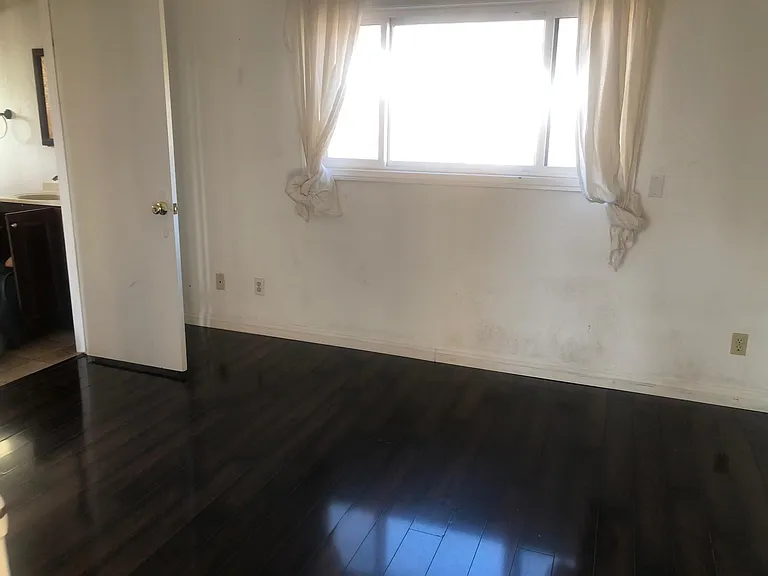 3082 Belvedere Dr — Photo 8