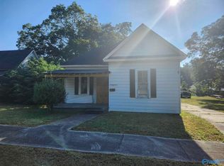 1725 Walnut Ave, Anniston, AL 36201