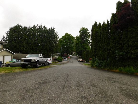 5th image of 6124 99th Pl NE