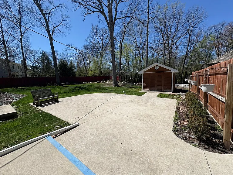 24975 Franklin Park Dr — Photo 24