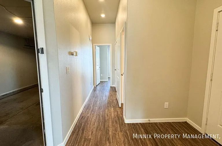 2101 N Jayton Ave #A — Photo 14