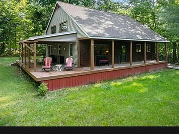 2715 Indian Rd, Brutus, MI 49716