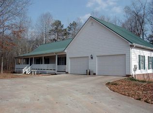629 Winns Lake Rd, Comer, GA 30629