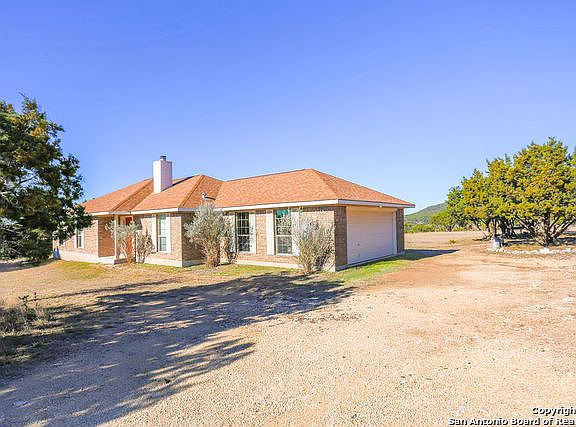 3rd image of 1456 Bear Springs Trl