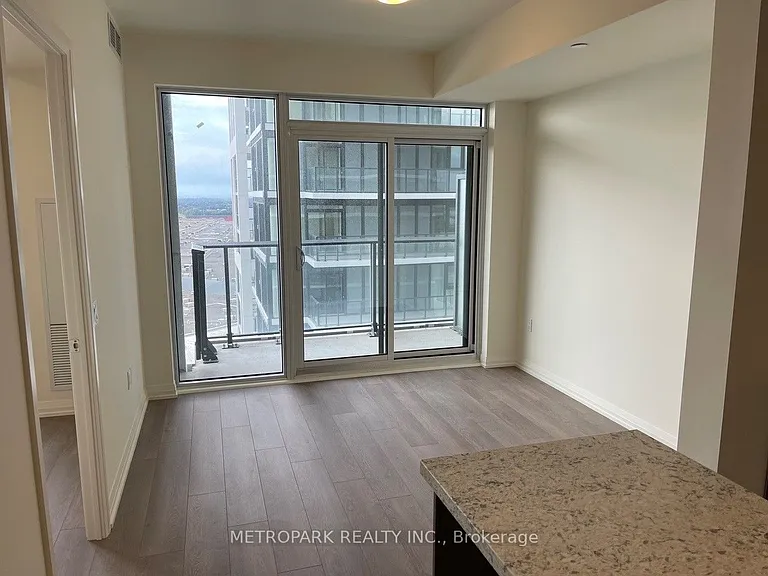 9000 Jane St #1506 — Photo 19