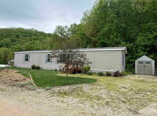 1930 Hideaway Hills Ln #36, Lansing, IA 52151