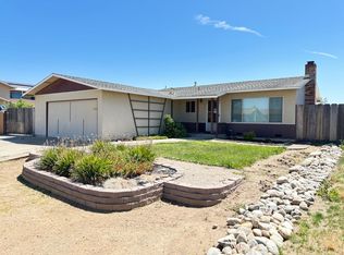 1728 Humboldt Dr, Salinas, CA 93906