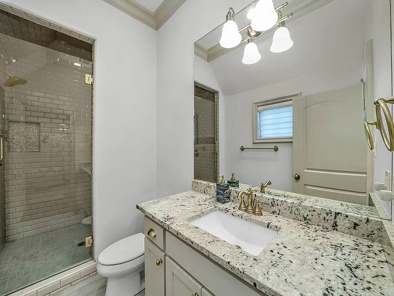 12114 Prestonridge Rd — Photo 38