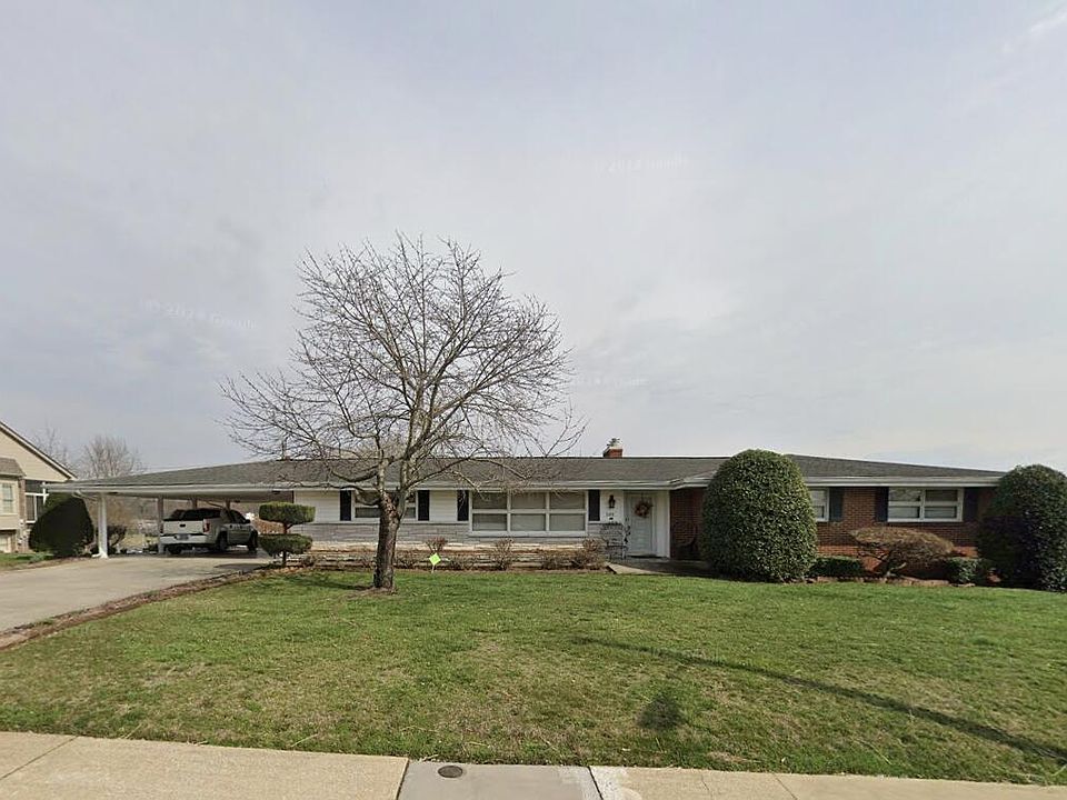 1st image of 805 Mimosa Dr