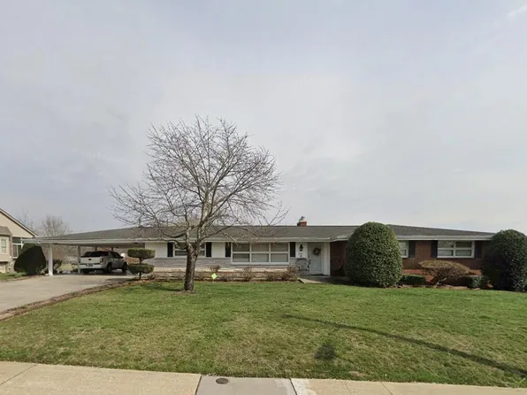 805 Mimosa Dr, Kingsport, TN 37660