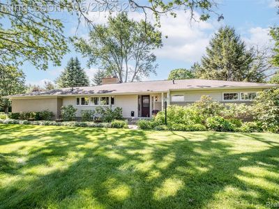 3621 Berkshire Dr, Bloomfield Hills, MI, 48301