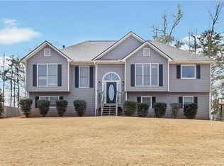 334 Yellowstone Dr, Powder Springs, GA 30127