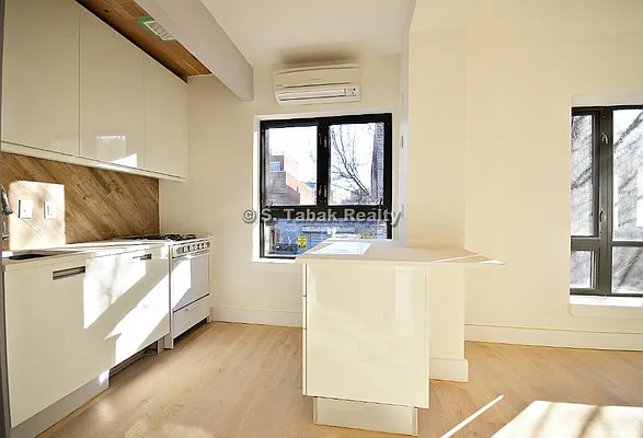 Rented by Duscany Financial Group | media 39