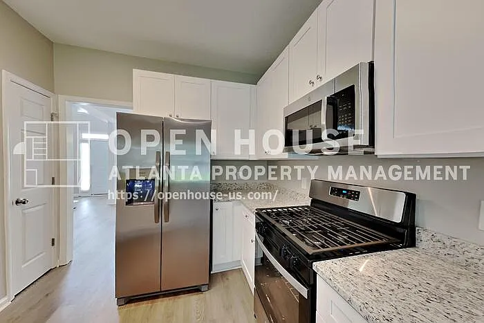 1209 Lainster Dr SE — Photo 8