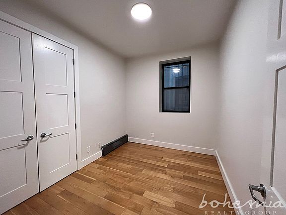 4th image of 323 Knickerbocker Ave APT 1A