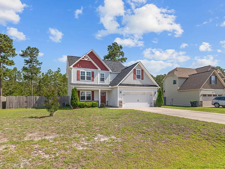 719 Addor Dr — Photo 3