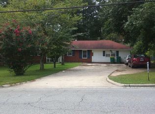 431 Pineridge Dr, Forest Park, GA 30297