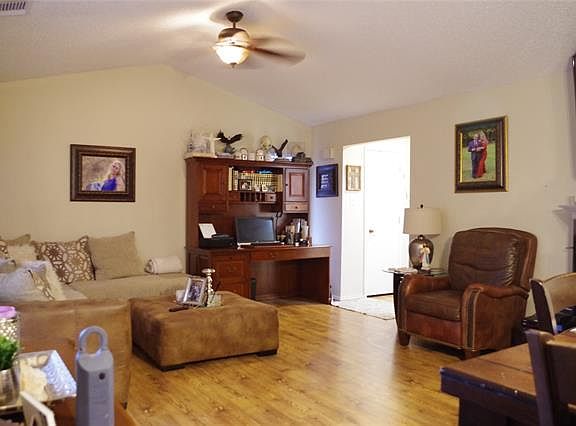 3rd image of 4400 Hulen Cir W