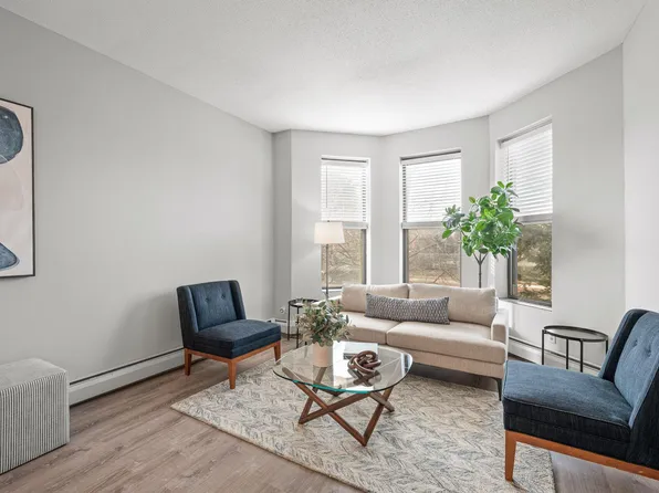 1811 Elliot Ave APT 2, Minneapolis, MN 55404