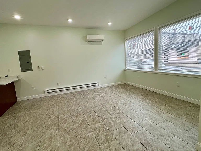 343 Highland Ave #1 — Photo 3