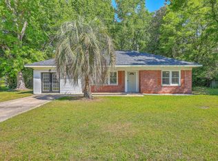 2736 Shadow Ln, Charleston, SC 29406