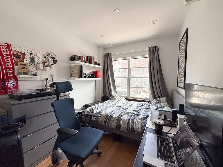 563A Lafayette Ave #2 — Photo 8