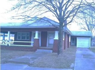 1008 N Main St, Bicknell, IN 47512