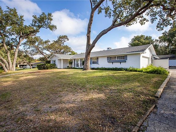3rd image of 3 Westwood Ln