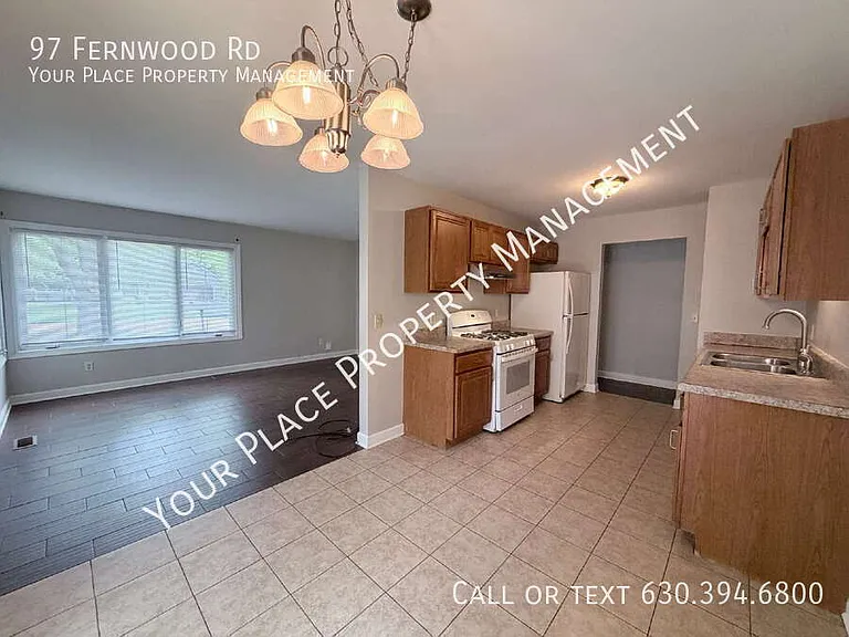97 Fernwood Rd — Photo 6
