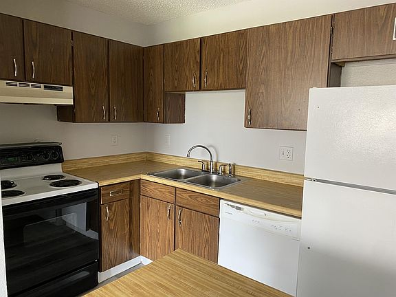 3rd image of 2520 S Jefferson St #2
