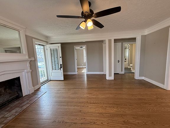 4th image of 287 E Eastland St