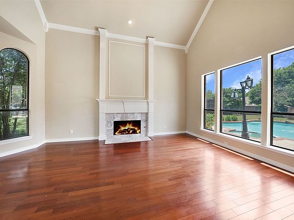 4th image of 4516 Salerno Cir