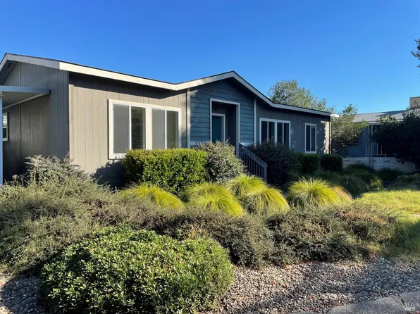 5304 Huckleberry Way, Santa Rosa, CA 95403