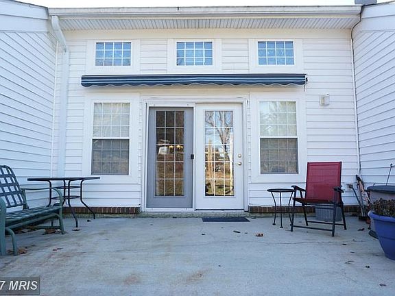4th image of 102 Wesley Dr