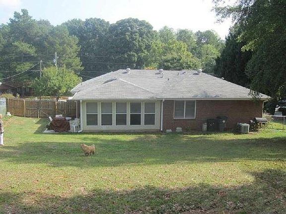 2nd image of 1542 Pineview Ln NW