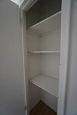 Rented by Best Apartments North Inc | media 22