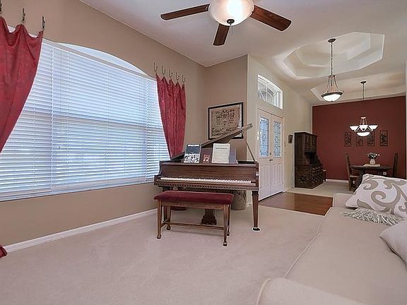 5th image of 10718 Tavistock Dr